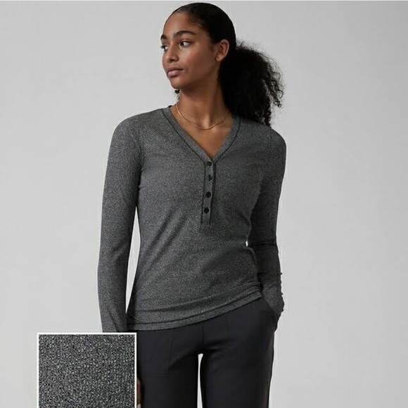 athleta uptempo ribbed henley grey long sleeve top - Picture 1 of 9